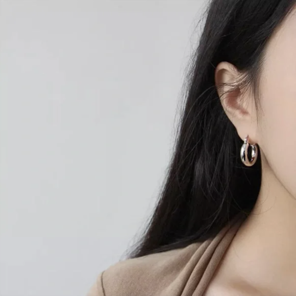 Small Silver Hoop Earrings